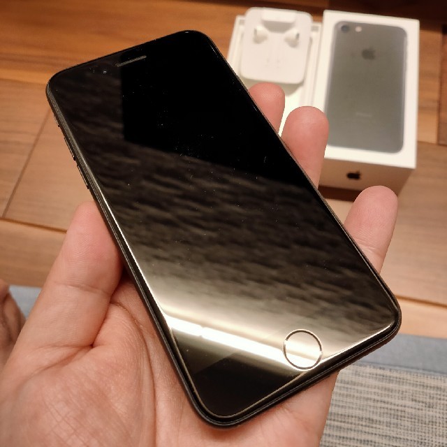 【美品】iPhone7 本体　128GB 2