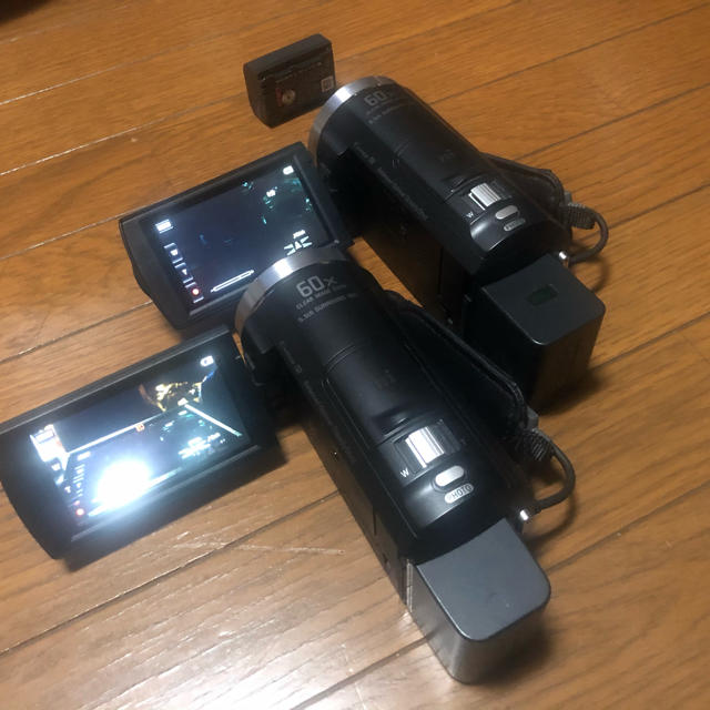 SONY(ソニー)のSONY HDR-CX535 2台セット スマホ/家電/カメラのカメラ(ビデオカメラ)の商品写真