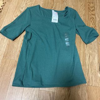 ユニクロ(UNIQLO)のUNIQLO スクエアネック(カットソー(半袖/袖なし))