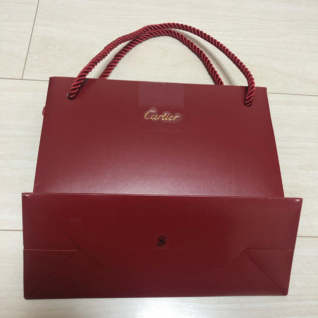 Cartier(カルティエ)の新品未使用＊カルティエ ショップ袋 紙袋 ショッパー cartier レディースのバッグ(ショップ袋)の商品写真