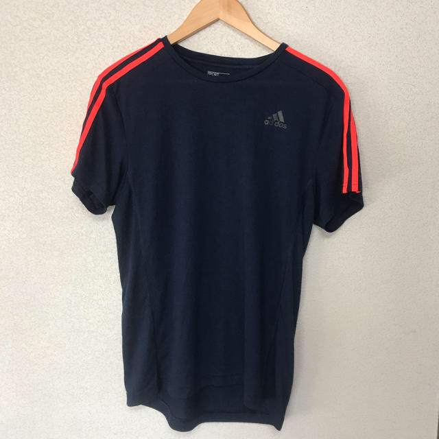 adidas(アディダス)のadidas アディダス Tシャツ　サイズO メンズのトップス(Tシャツ/カットソー(半袖/袖なし))の商品写真