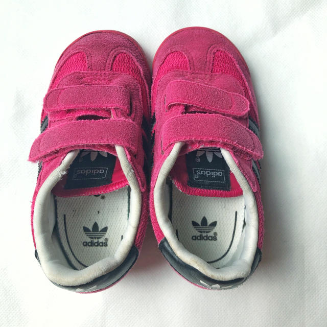 adidas(アディダス)の【adidas】キッズ　スニーカー　女の子（14㎝） キッズ/ベビー/マタニティのベビー靴/シューズ(~14cm)(スニーカー)の商品写真