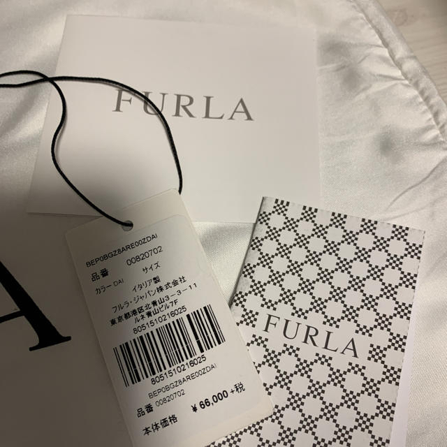 FURLA - 美品!FURLA フルラ METROPOLISメトロポリスMサッチェル FURLA - 美品!FURLA フルラ METROPOLISメトロポリスMサッチェル