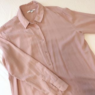 ユニクロ(UNIQLO)のシャツ(シャツ/ブラウス(長袖/七分))