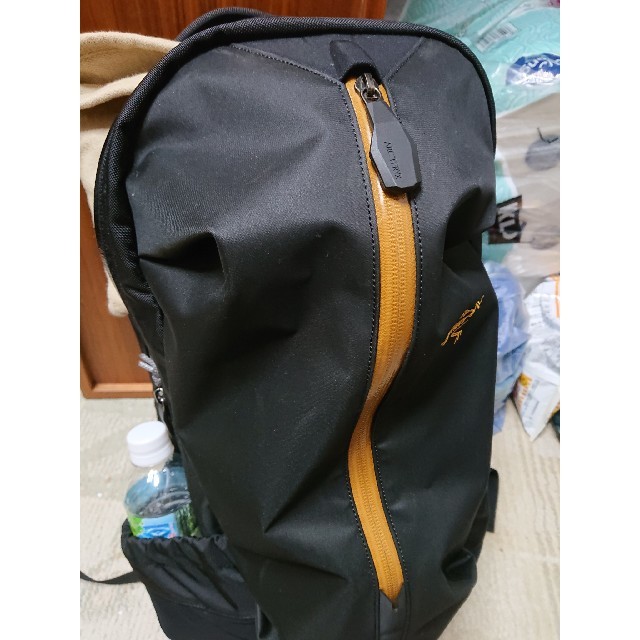 ARC'TERYX(アークテリクス)の【最終価格・中古汚れ有】ARC'TERYX  ARRO22 リュックサック    メンズのバッグ(バッグパック/リュック)の商品写真