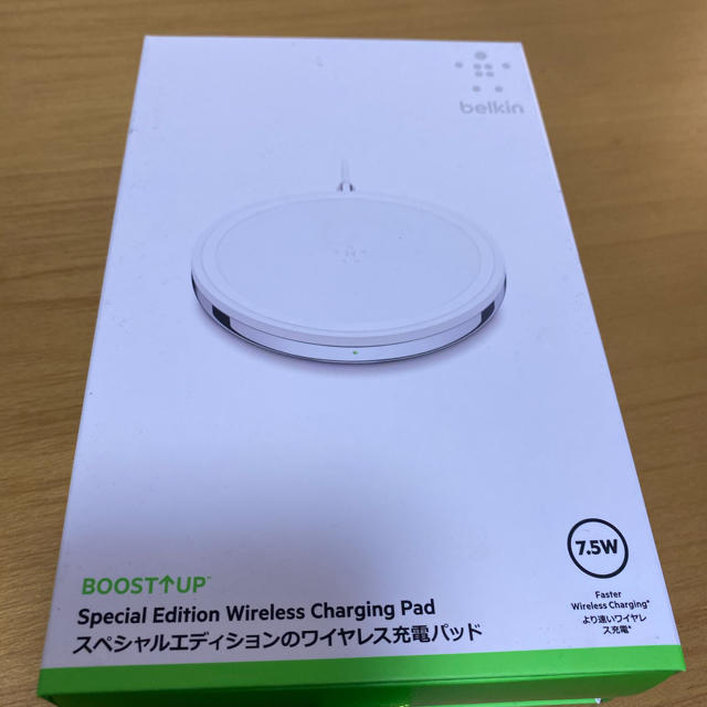 ワイヤレス充電器 スマホ/家電/カメラのスマートフォン/携帯電話(バッテリー/充電器)の商品写真