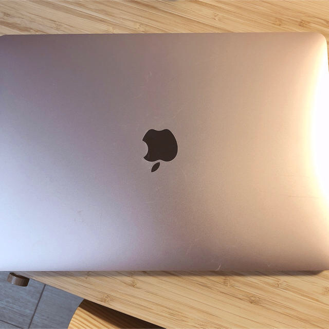 Apple - 【値下げ期間限定！！】美品 MacBook Air 2020 Core ゴールド