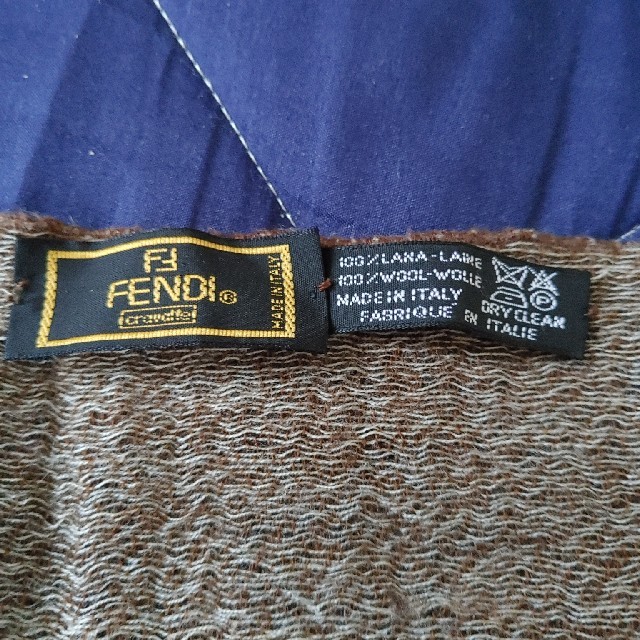 FENDI(フェンディ)のマフラー メンズのファッション小物(マフラー)の商品写真