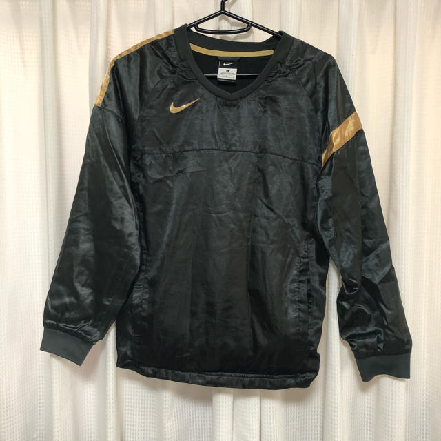 NIKE(ナイキ)のらいちゃン様　ジュニア　サッカーピステ　秋冬用　160 NIKE 黒 スポーツ/アウトドアのサッカー/フットサル(ウェア)の商品写真