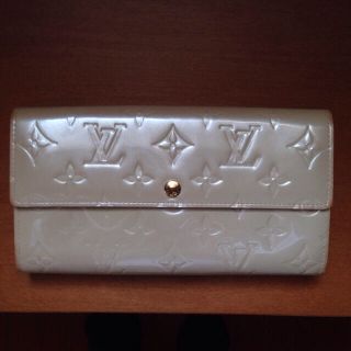 ルイヴィトン(LOUIS VUITTON)のヴィトン 長財布(財布)