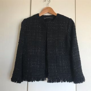 ザラ(ZARA)のZARA ノーカラーフリンジジャケットblack(ノーカラージャケット)