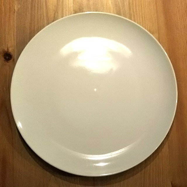IKEA(イケア)のIKEA(イケア) 平皿 大皿 プレート 白 27cm 10枚セット インテリア/住まい/日用品のキッチン/食器(食器)の商品写真