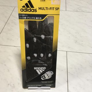 アディダス(adidas)のアディダス   グローブ　23センチ(その他)