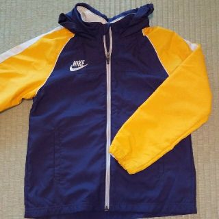 ナイキ(NIKE)のナイキ ウィンドブレーカー 130(ウェア)