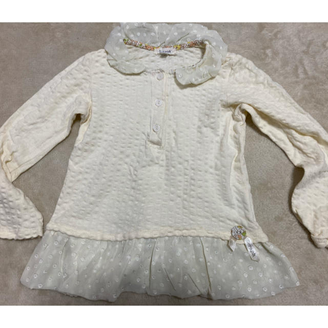 Seraph(セラフ)のセラフ　シフォンフリル　ブラウス　長袖　カットソー キッズ/ベビー/マタニティのキッズ服女の子用(90cm~)(Tシャツ/カットソー)の商品写真