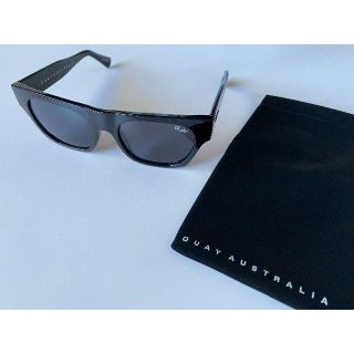 クエイアイウェアオーストラリア(Quay Eyeware Australia)のQUAY AUSTRALIAサングラス/新品　専用カバー付き/UVグラス(サングラス/メガネ)