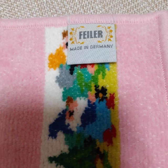 FEILER(フェイラー)のFEILER スタイ　タオル キッズ/ベビー/マタニティのこども用ファッション小物(ベビースタイ/よだれかけ)の商品写真