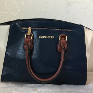 マイケルコース(Michael Kors)のマイケルコース ハンドバッグ(ハンドバッグ)