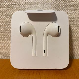 アップル(Apple)のApple純正　イヤホン(ヘッドフォン/イヤフォン)