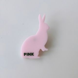 ポールスミス(Paul Smith)のPaul Smith PINK ピンクのうさぎブローチ(ブローチ/コサージュ)