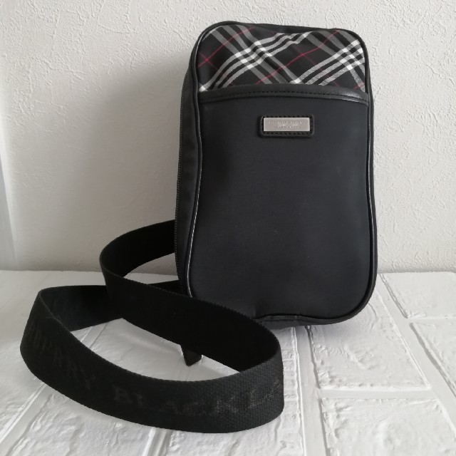 BURBERRY BLACK LABEL - バーバリーブラックレーベル ボディバッグの BURBERRY BLACK LABEL - バーバリーブラックレーベル ボディバッグの
