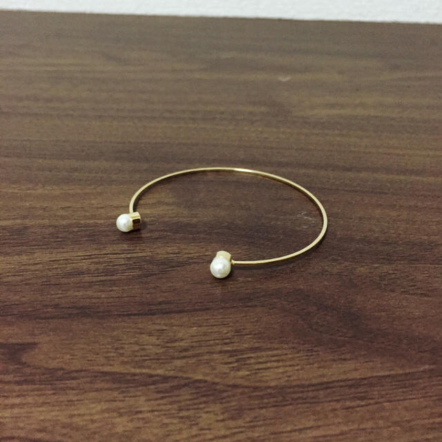 UNITED ARROWS(ユナイテッドアローズ)の新品 Chai Kim パールブレス レディースのアクセサリー(ブレスレット/バングル)の商品写真