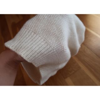 アクネ(ACNE)のイタリア　路面ブティックで購入　上品で使いまわしやすい(ニット帽/ビーニー)