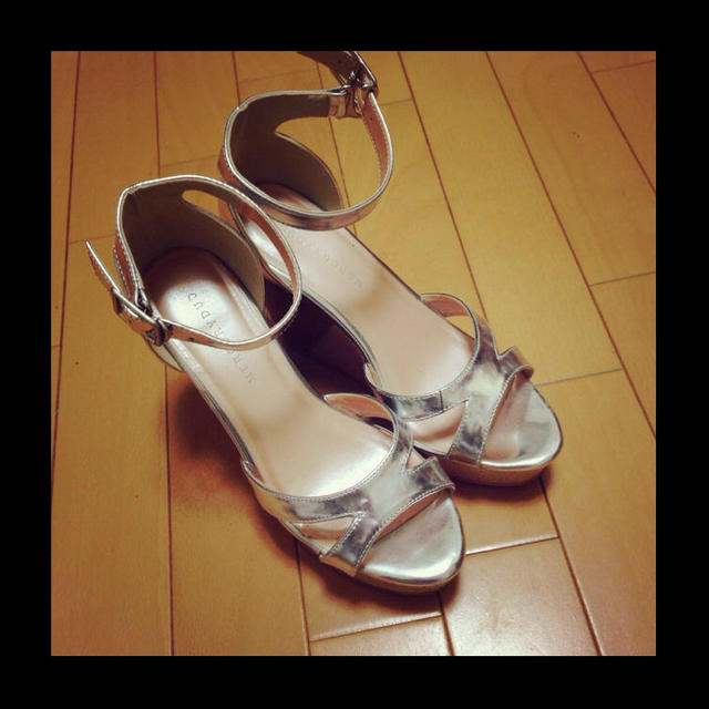 MERCURYDUO(マーキュリーデュオ)のマーキュリー♡メタリックサンダル レディースの靴/シューズ(サンダル)の商品写真