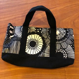 マリメッコ(marimekko)のマリメッコ　トートバッグ(バッグ)