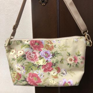 ローラアシュレイ(LAURA ASHLEY)のローラアシュレイ  バッグ(ショルダーバッグ)