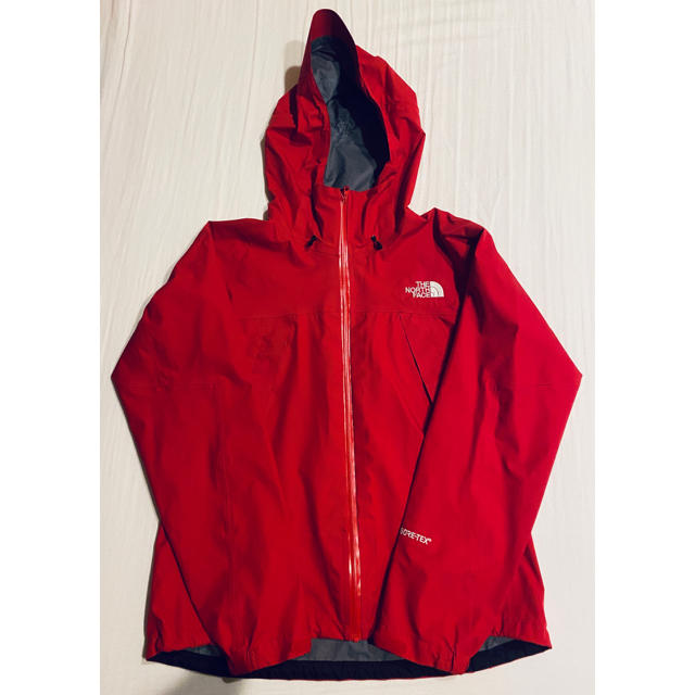 THE NORTH FACE(ザノースフェイス)のノースフェイス クライムライトジャケット Mサイズ 赤 レッド レディースのジャケット/アウター(ナイロンジャケット)の商品写真