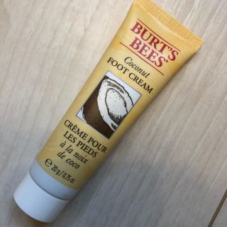 バーツビーズ(BURT'S BEES)の【新品未使用】バーツビーツ　フットクリーム(ボディクリーム)