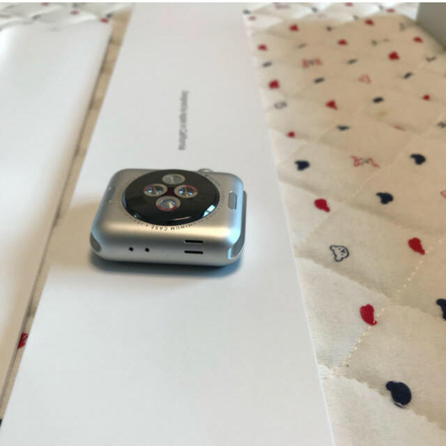 Apple Watch(アップルウォッチ)のApple Watch  series3 セルラー 38mm silver al スマホ/家電/カメラのスマートフォン/携帯電話(スマートフォン本体)の商品写真