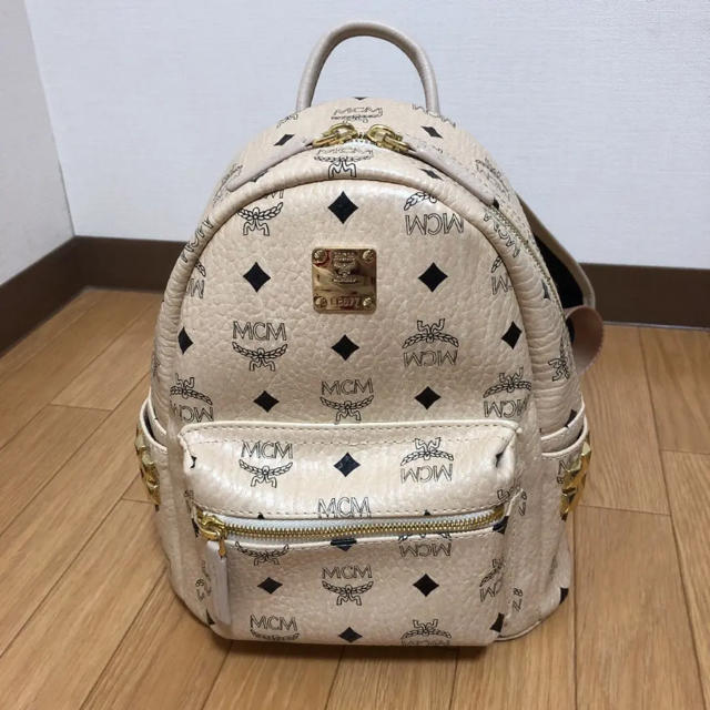 MCM(エムシーエム)のMCM バックパック レディースのバッグ(リュック/バックパック)の商品写真