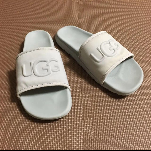 UGG(アグ)のUGG（アグ ）　サンダル メンズの靴/シューズ(サンダル)の商品写真
