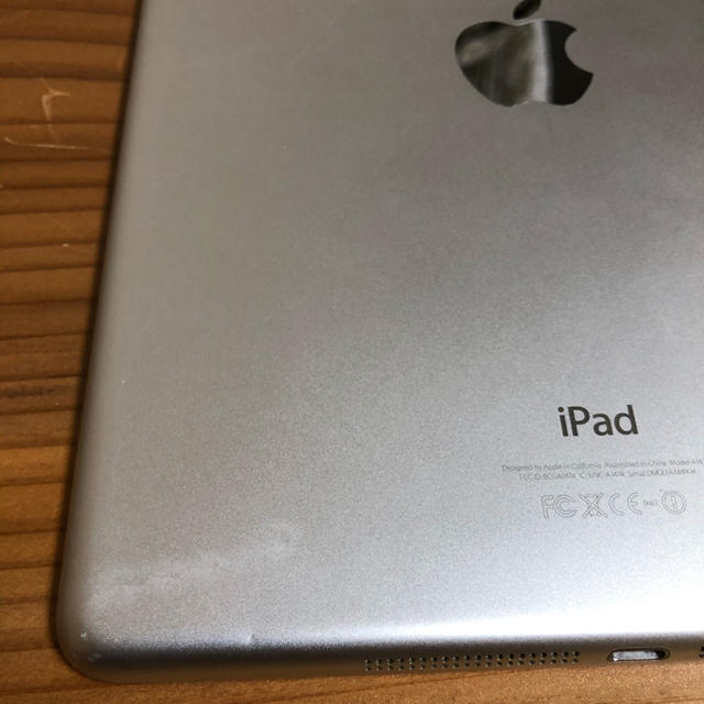 iPad(アイパッド)のiPad Air Wi-Fi 16GB スマホ/家電/カメラのPC/タブレット(タブレット)の商品写真