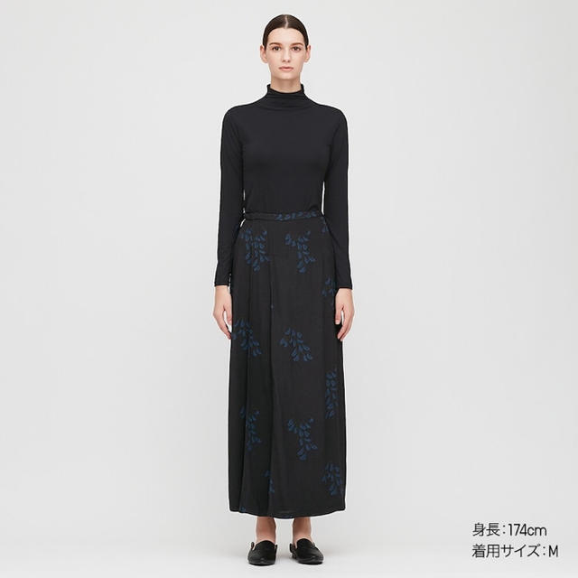 UNIQLO - エアリズムUVカットハイネックT(長袖) の通販 by UNIQLO - エアリズムUVカットハイネックT(長袖) の通販 by