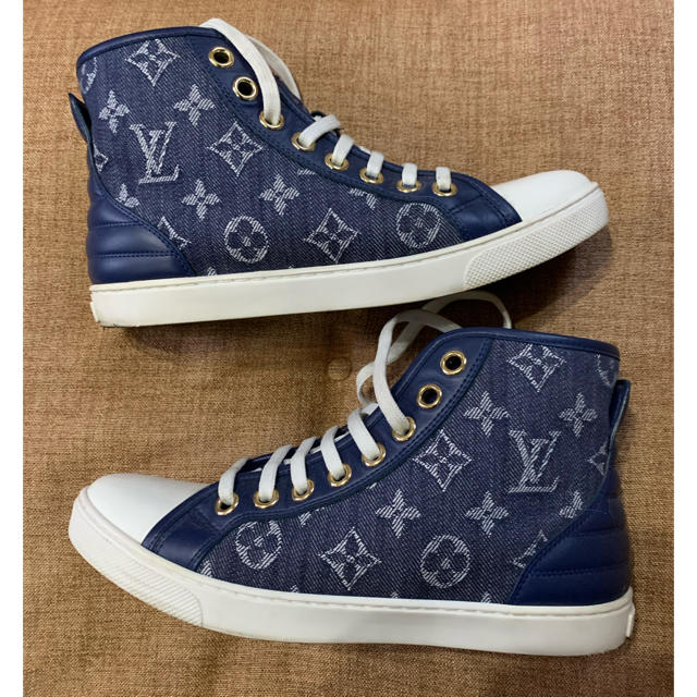 LOUIS VUITTON(ルイヴィトン)のルイヴィトン　ハイカットスニーカー　デニム レディースの靴/シューズ(スニーカー)の商品写真