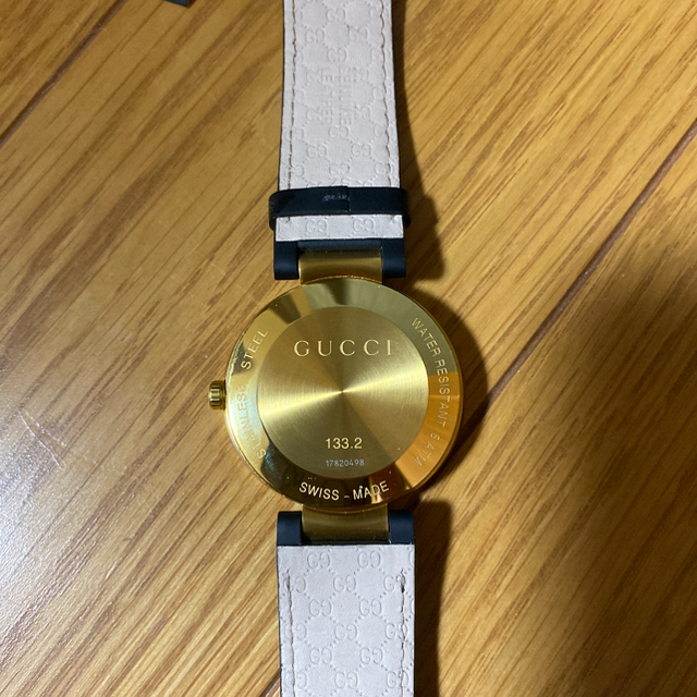 Gucci(グッチ)の希少 GUCCI グッチ 時計 YA133212 42mm メンズの時計(腕時計(アナログ))の商品写真