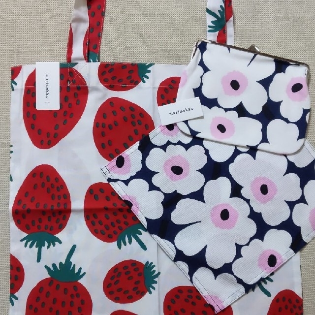 marimekko マンシッカバッグ&フィンエアーポーチ&ハンドタオル セットトートバッグ