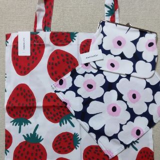 マリメッコ(marimekko)のmarimekko マンシッカバッグ&フィンエアーポーチ&ハンドタオル セット(トートバッグ)