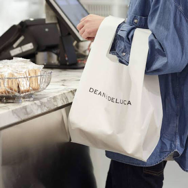 DEAN & DELUCA(ディーンアンドデルーカ)のDEAN&DELUCA  ミニマムエコバッグ　ホワイト レディースのバッグ(エコバッグ)の商品写真