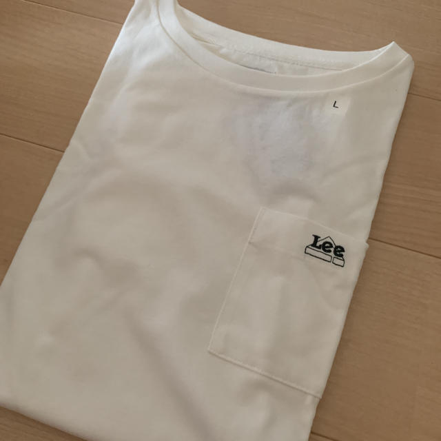 Lee(リー)のLee ビックポケットTシャツ　ホワイト レディースのトップス(Tシャツ(半袖/袖なし))の商品写真