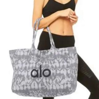 ルルレモン(lululemon)のalo yoga★トートバック★ショッパー★未開封(ヨガ)