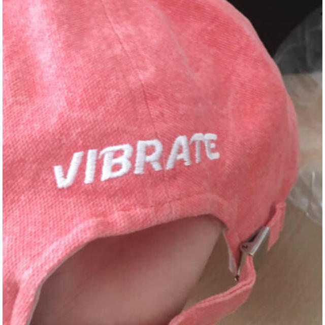 バイブレート　キャップ　VIBRATE cap メンズの帽子(キャップ)の商品写真