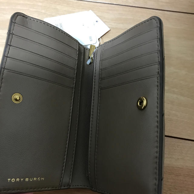 Tory Burch(トリーバーチ)のトリーバーチ　財布 レディースのファッション小物(財布)の商品写真