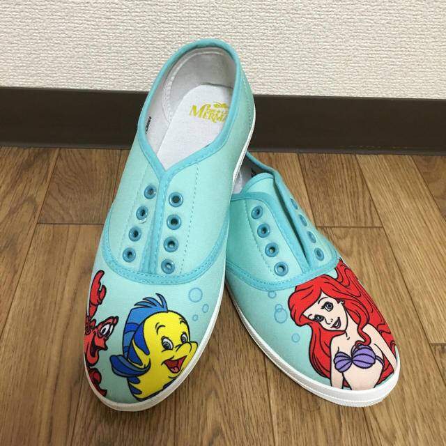 Disney(ディズニー)のリトルマーメイド スニーカー♡ レディースの靴/シューズ(スニーカー)の商品写真
