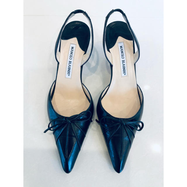 MANOLO BLAHNIK(マノロブラニク)のマノロブラニク 美品 リボン バッグストラップ パンプス ミュール 36.5 レディースの靴/シューズ(ハイヒール/パンプス)の商品写真