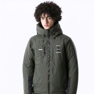 エフシーアールビー(F.C.R.B.)のFCRB TOUR PADDED PARKA DOWN BENCH ブリストル(ダウンジャケット)