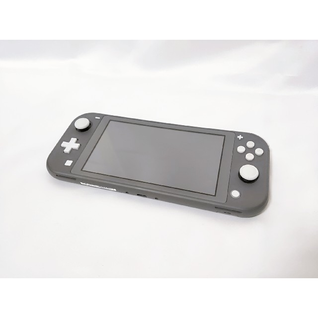 Nintendo Switch(ニンテンドースイッチ)の「Nintendo Switch Lite ブラック」美品 エンタメ/ホビーのゲームソフト/ゲーム機本体(携帯用ゲーム機本体)の商品写真